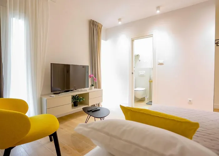 Hajduk & St. Joseph Apartament Split